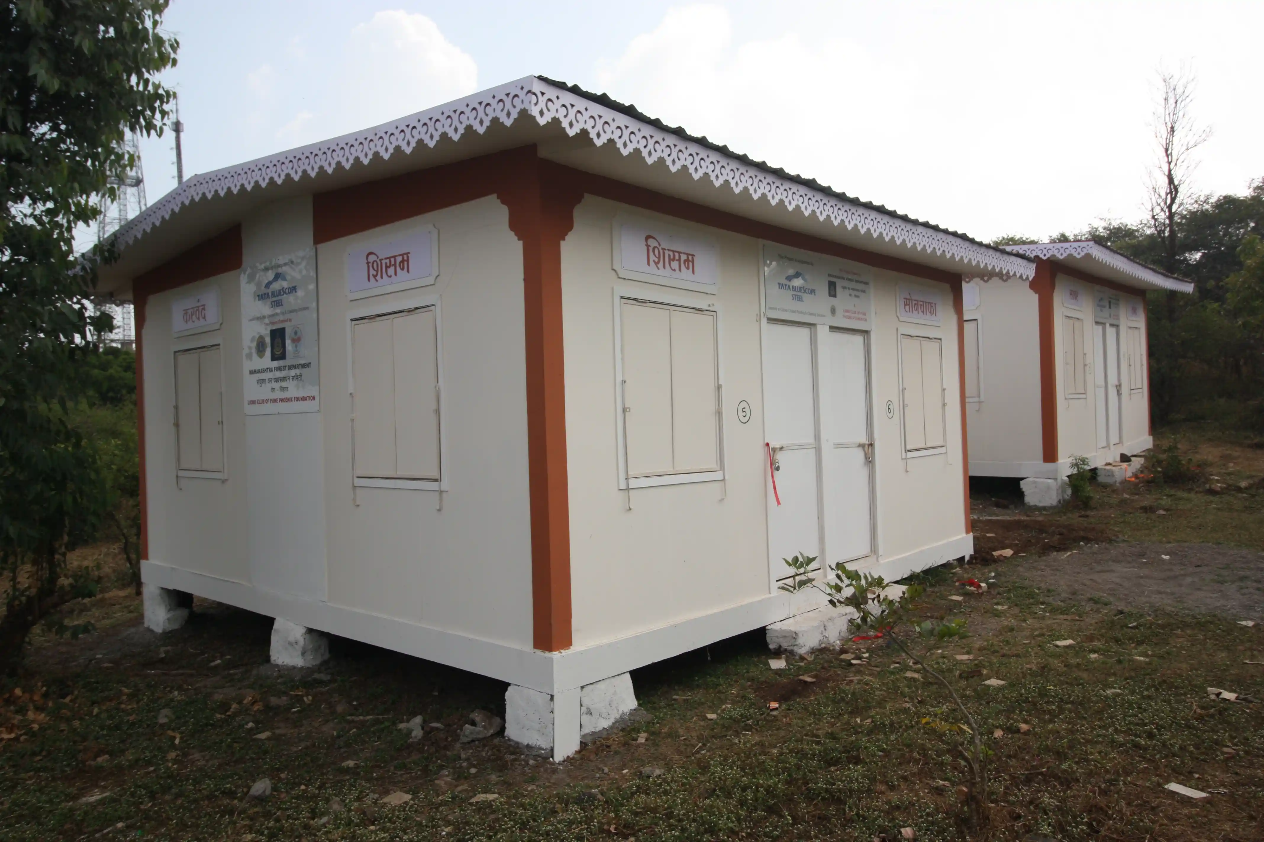 Sinhgad Fort Vendor Kiosks